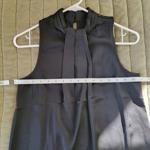 EXPRESS Twist Halter Neck Top XS Black NWT - Picture 6 of 6